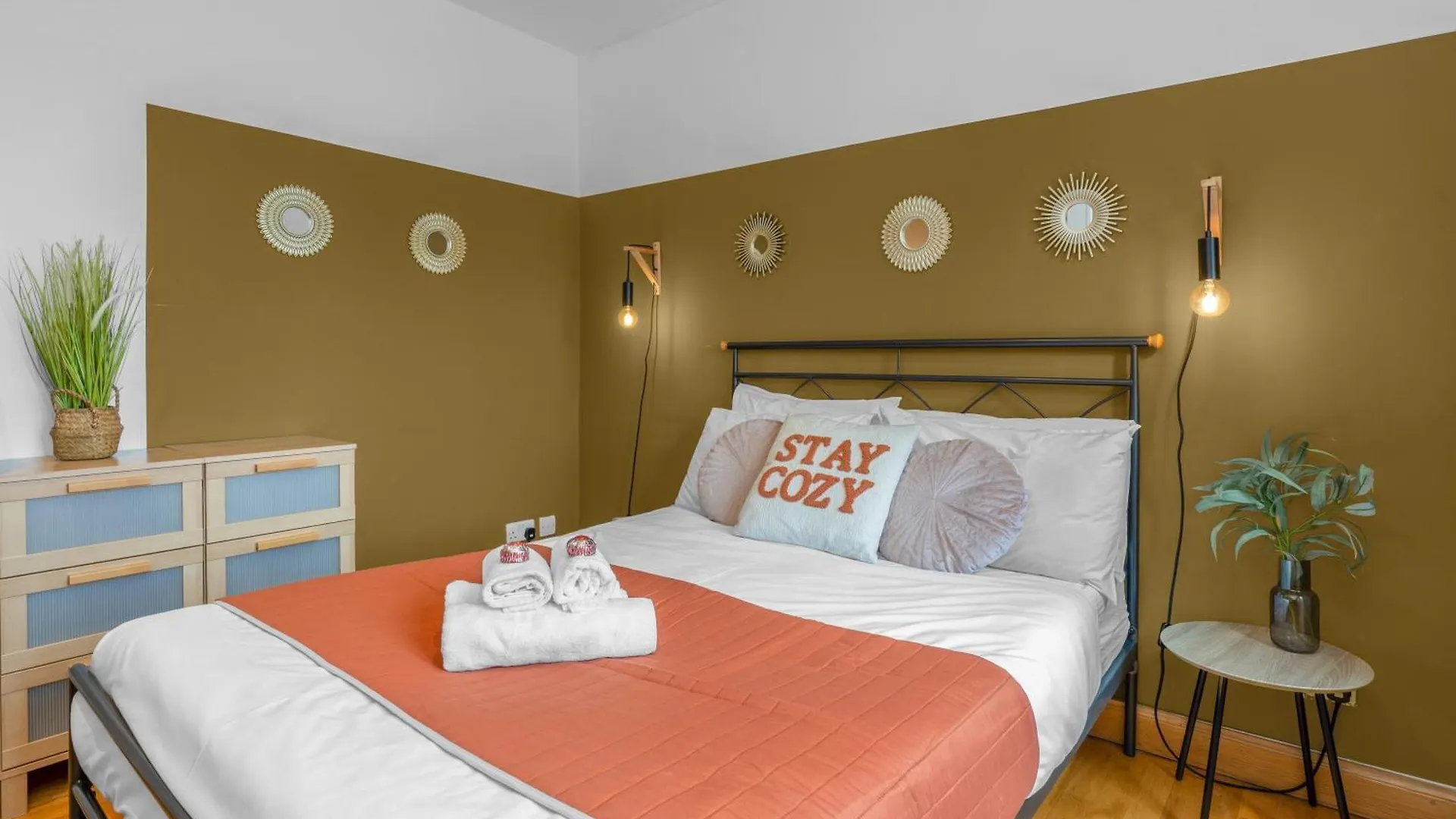 Apartment Old Town Romantic Getaway Edinburgh
